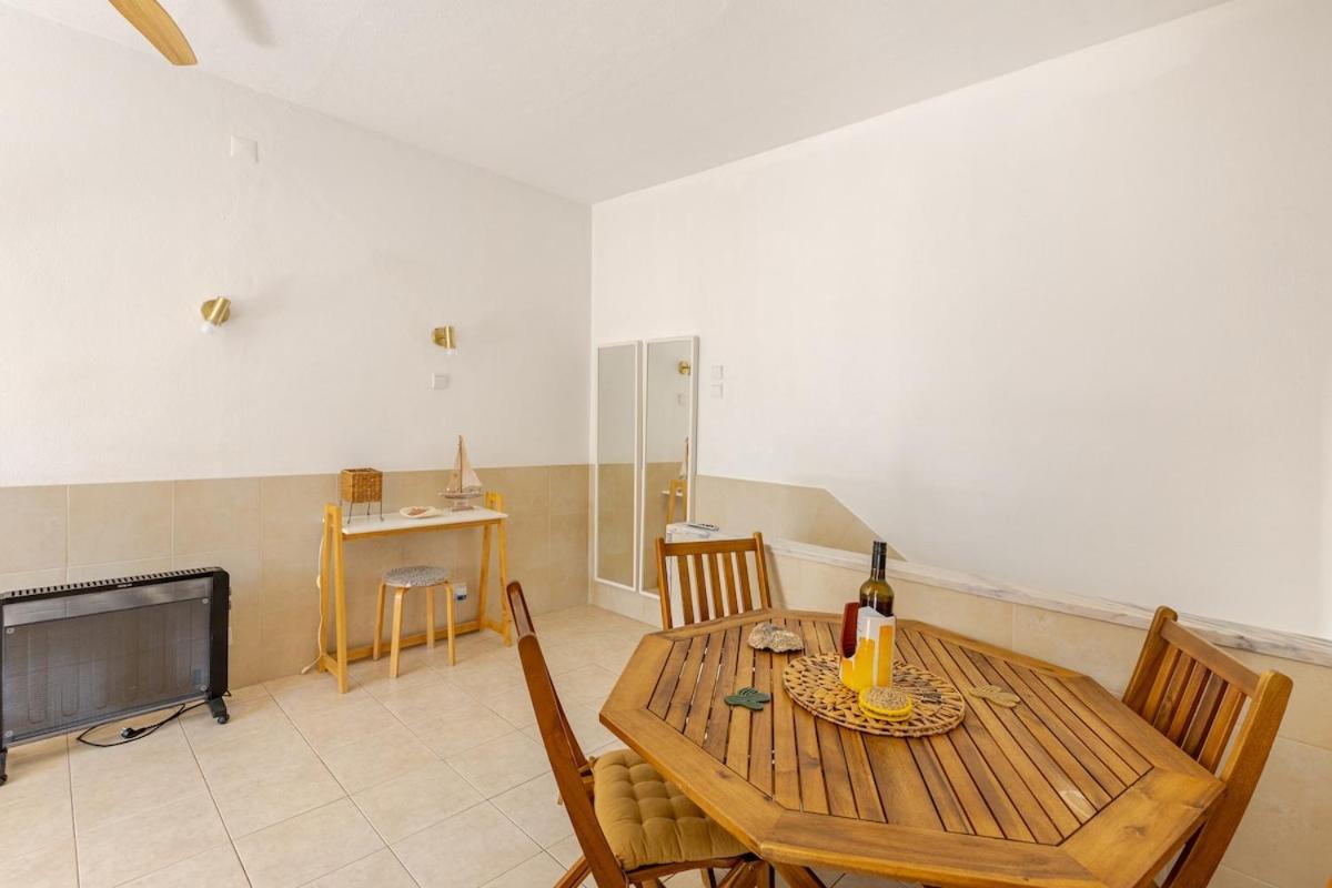 #duplexdubocage Com Vista Lateral A Praça Appartement